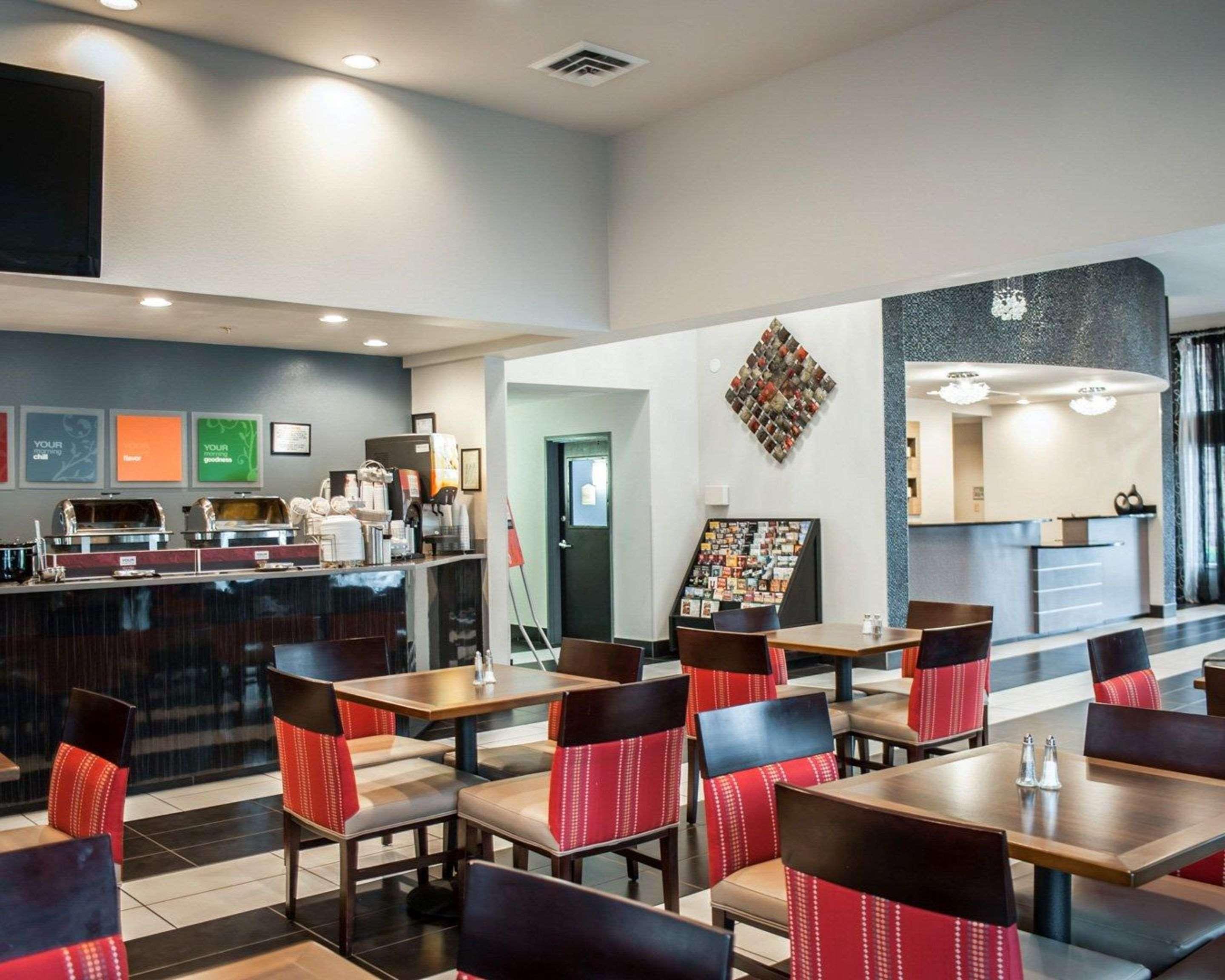 Comfort Suites Nashville Airport - Bna Kültér fotó
