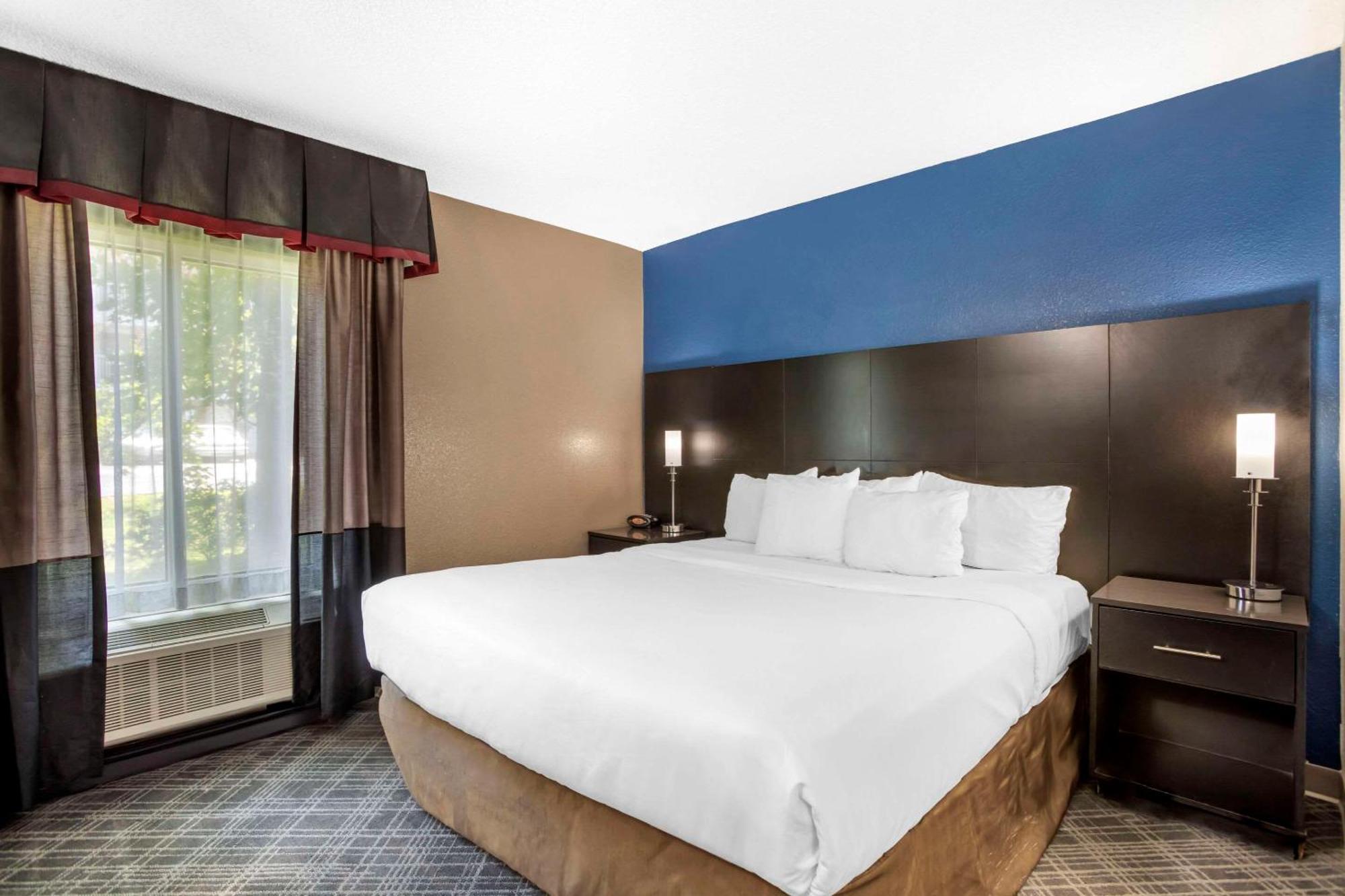 Comfort Suites Nashville Airport - Bna Kültér fotó